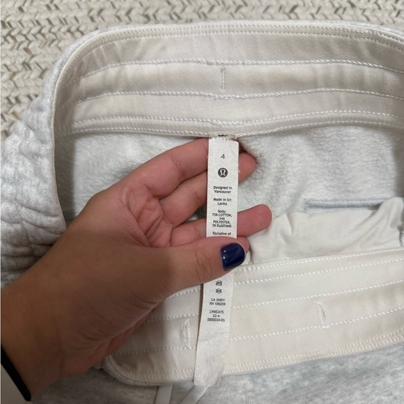 Lululemon Loungeful High-Rise Cropped Jogger Sweatpants - Picture 9 of 9